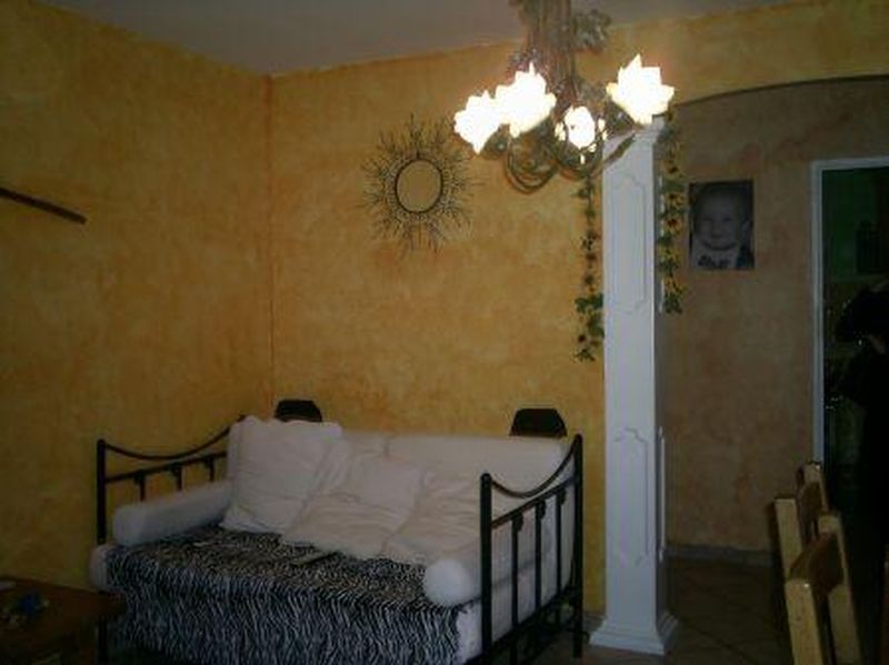 Vente    MARIGNANE AU COEUR DE LA VERDURE BEL APPARTEMENT T3 DANS PETITE RESIDENCE PRIVEE